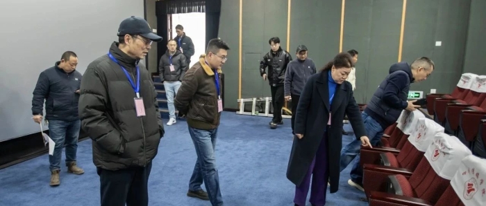 我校开展2024-2025学年第一学期期末实验室安全大检查