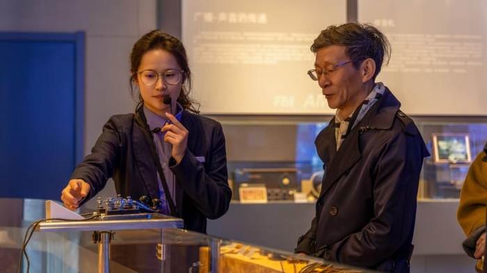 《大蜀道》数字转化项目考察研讨会在四川传媒学院成功举行