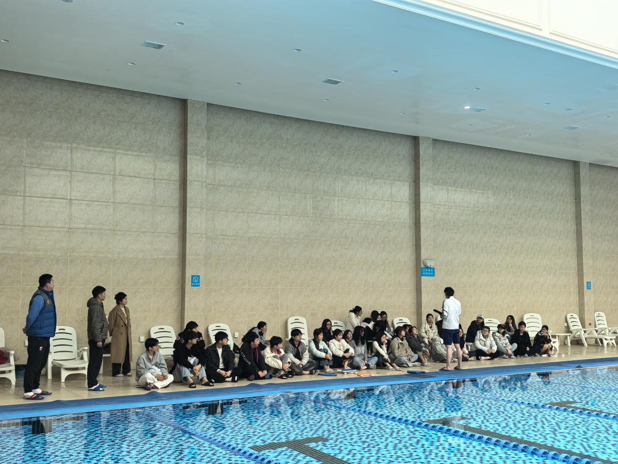 体育部开展2025-2026学年第二学期行课首日查课工作